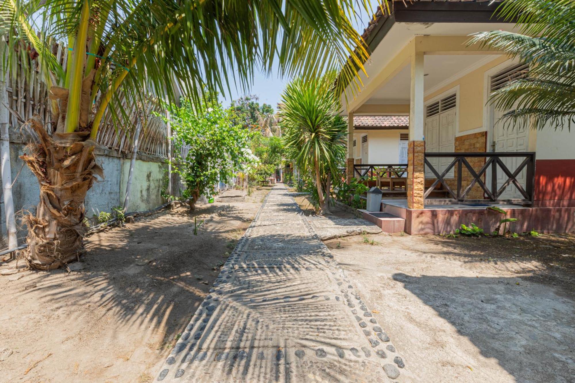 Funny Homestay 2 Gili Trawangan Eksteriør billede